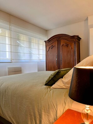 2 bedrooms, in-room safe, iron/ironing board, travel crib