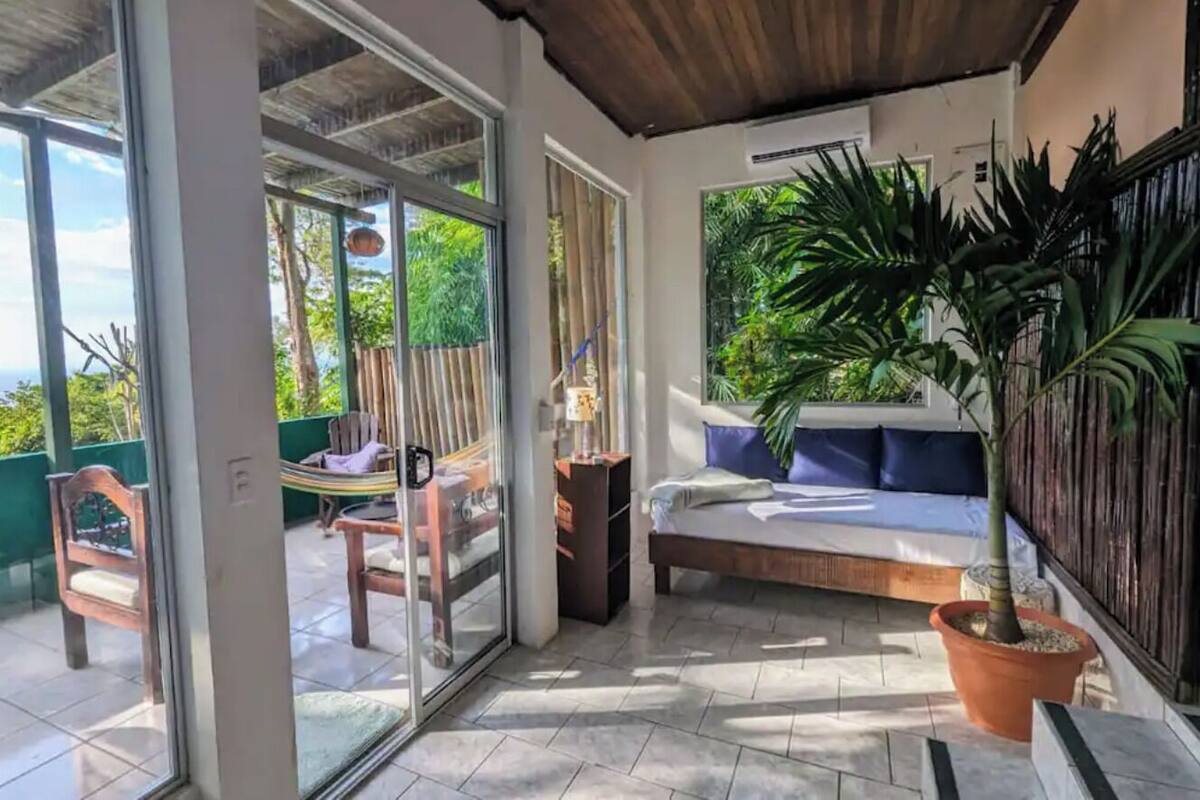 Comfort-Vierbettzimmer, Balkon, Meerblick | Kostenloses WLAN