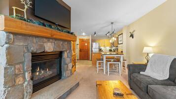 Condo (1 Bedroom) | Servicio de la propiedad