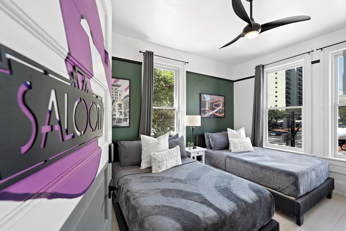 Deluxe Studio Suite (Shared Bathroom) | Premium bedding, memory foam beds, laptop workspace, blackout drapes