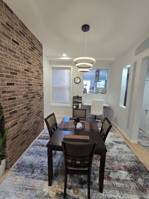 Dining - Charming 3-bedroom by Convention Center DC  WiFi, AC, Free off street Parking  (Washington)