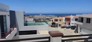 House, 3 Bedrooms | Property grounds