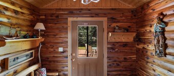 Paradise Ranch: 2 Cabins Great for Families, Wedding Guests, Montana Adventurers