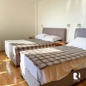 Deluxe Triple Room, Sea View