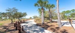 Property grounds - Enjoy a spacious 5-bedroom house all to yourself with easy beach access or Pools (Port Saint Joe)