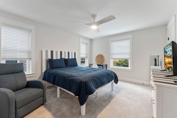 3 chambres, fer et planche à repasser, accès au Wi-Fi (inclus)