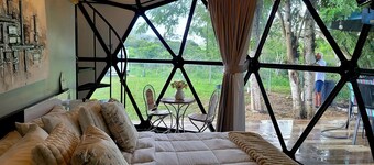 Domo Las Flores: Eco-Luxury Glamping, Heated Saltwater Pool & Solar Power