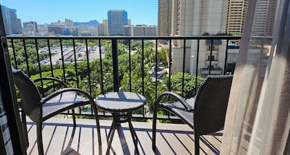 Palms at Waikiki by Tropical Escapes