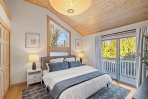 6 chambres, fer et planche à repasser, lit parapluie, Wi-Fi gratuit