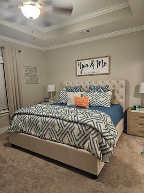 4 habitaciones, tabla de planchar con plancha, wifi y ropa de cama 