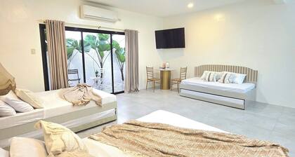 Cozy resort with WiFi and AC in welcoming Bulacan
