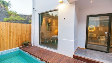 Habitación exclusiva con 2 camas individuales, vista a la montaña | Terraza o patio