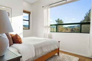 5 bedrooms, iron/ironing board, travel cot, free WiFi