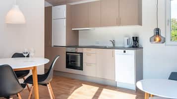 House | Private kitchen | Microwave, stovetop