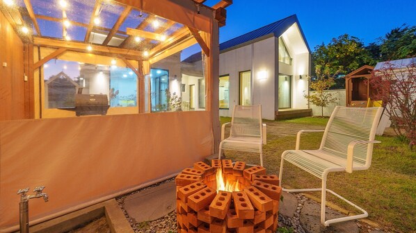 2 bedrooms, free WiFi - Gangreung Pyeonanhanga Pension (Gangneung)