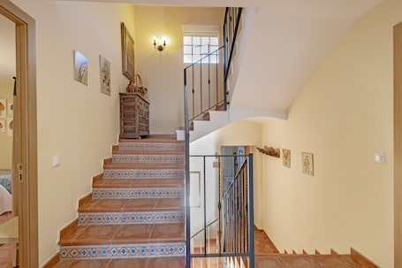 Interior. Spacious Country House for 12–15 Guests, Fenced Garden, BBQ, Pet Friendly, Near Calamocha