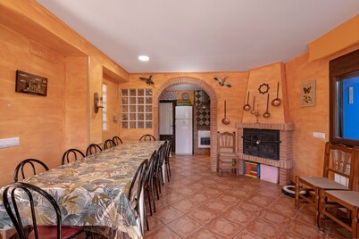 Apartment 'Los Diegos' with Mountain View, Private Terrace and Private Garden