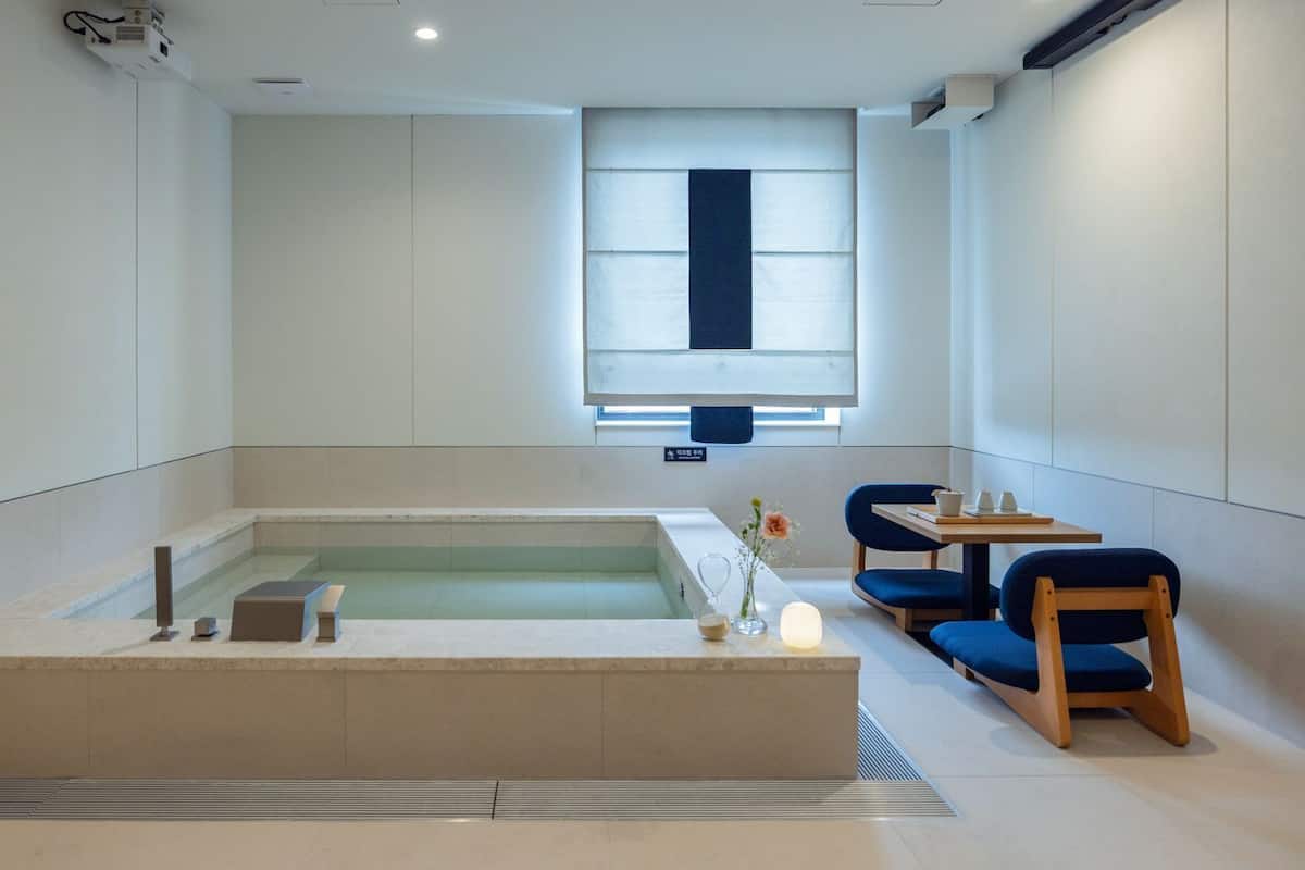 Literie de qualité supérieure, rideaux occultants, chambres insonorisées