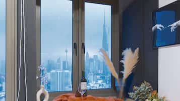 Signature Dual Key Studio | City view
