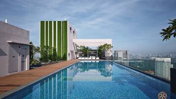 Alberca al aire libre