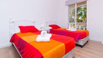 3 habitaciones, tabla de planchar con plancha y wifi gratis