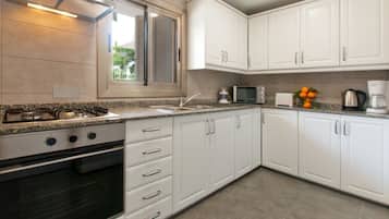 KĂžleskab, mikrobĂžlgeovn, ovn, kogeplade