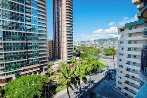 Appart'hôtel Deluxe, véranda, vue canal | Terrasse/Patio