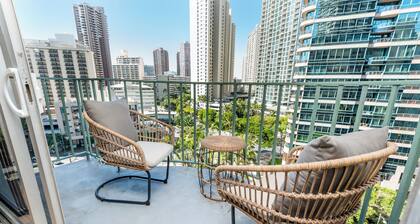 Royal Aloha by Tropical Escapes Realty