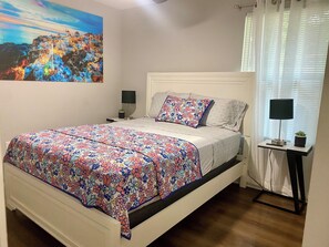 4 bedrooms, iron/ironing board, free WiFi, bed sheets