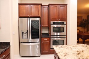 Interior - Large Single Story Home with Pool Table. Close to Golf and Green Spaces.   (Florence)