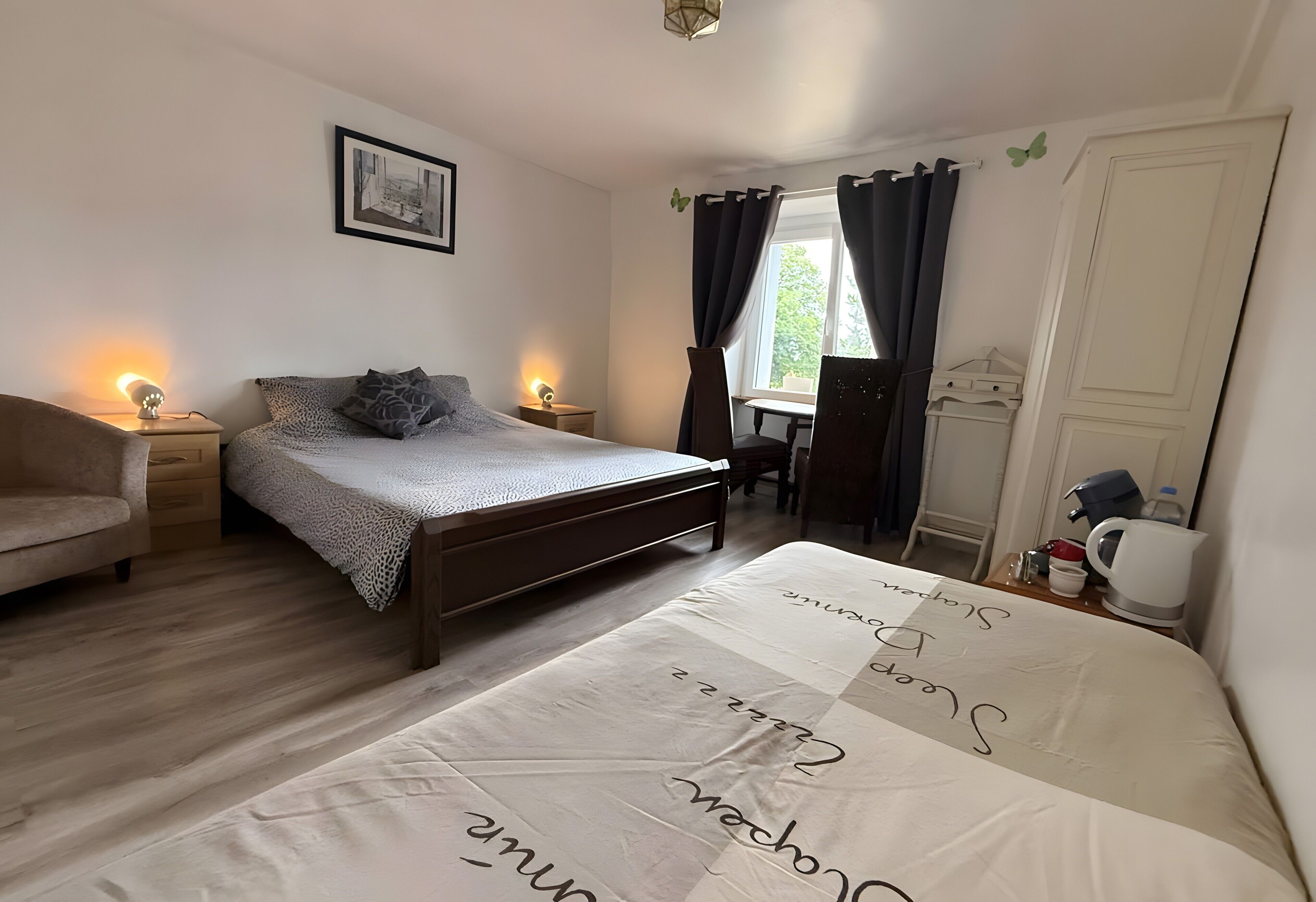 2 Schlafzimmer, Bettwäsche