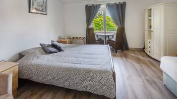 2 chambres, draps fournis