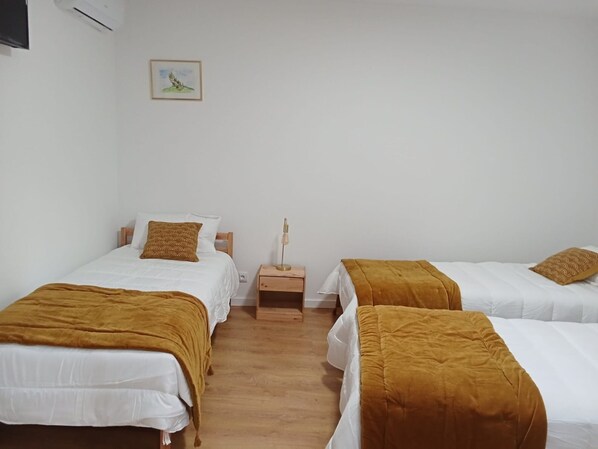 1 chambre, Wi-Fi gratuit, draps fournis