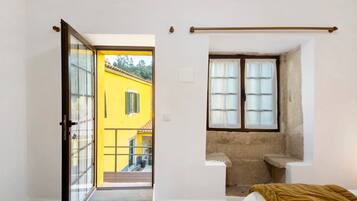 1 chambre, Wi-Fi gratuit, draps fournis