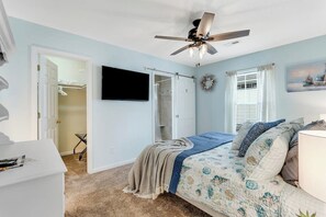 3 bedrooms, iron/ironing board, travel cot, WiFi