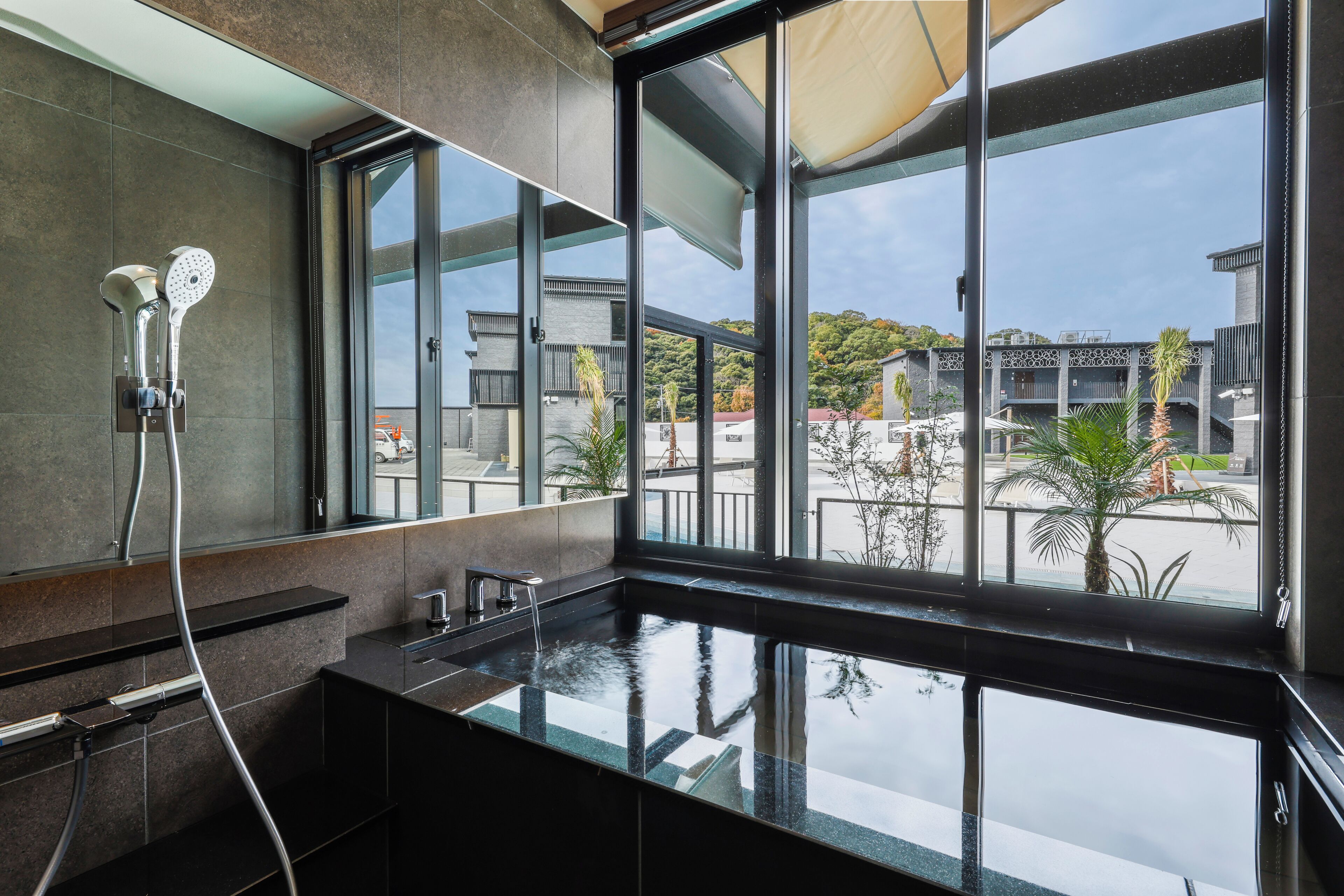 Dragon | Bathroom | Bathrobes, slippers, bidet
