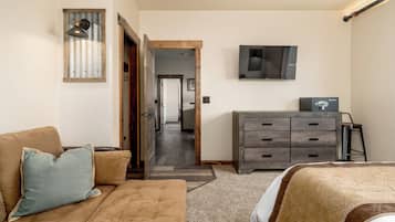 2 多间卧室、旅行婴儿床、WiFi、床单