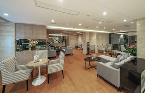 Sittområde i lobbyn