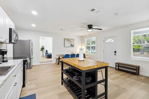 GNV 4 BR - 4 Mins to UF - Groups & Families - Pets