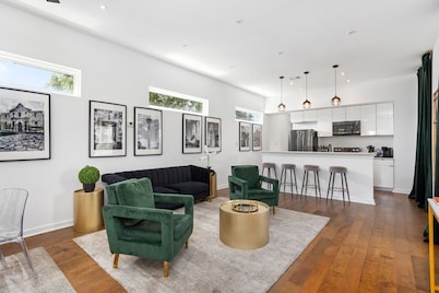 The Heritage Haus - Modern Cabin In Downtown San Antonio