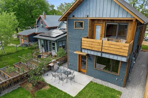 Exterior - Charming Modern Home in Missoula - Family Friendly and Quiet! (Missoula)