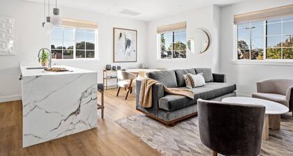 2 bedroom - WiFi, AC, garaged off-street parking with EV Charger.