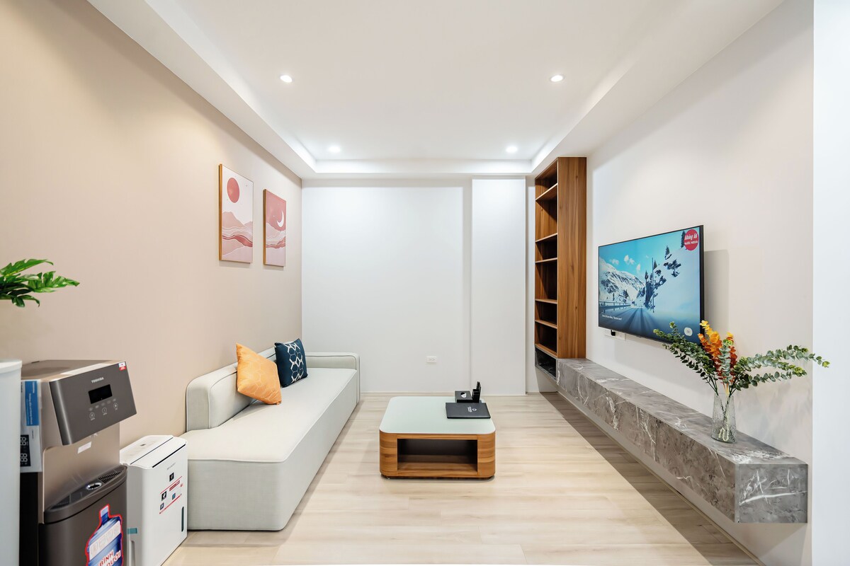 Premium Apartment, 1 Bedroom | In-room safe, blackout curtains, free WiFi, individually furnished