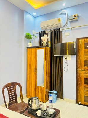 Family Double Room | Soundproofing