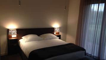 10 chambres, Wi-Fi, draps fournis