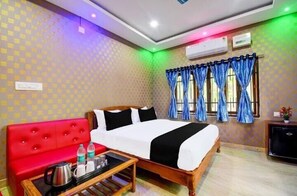 In-room safe, desk, free WiFi - Hotel Lavish Inn (Bhubaneshwar)