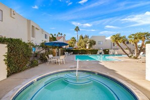 Unclassified image, 2 of 40, button