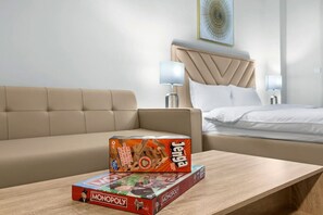 デスク、アイロン / アイロン台、WiFi、ベッドシーツ