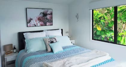 Waterfront weekend stay. Harbour view.