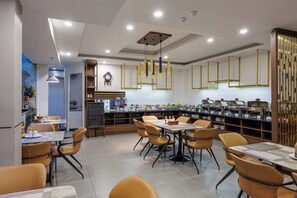 Restaurant - A25 Premium Hotel - 65G Nguyen Thai Hoc (Ho Chi Minh City)